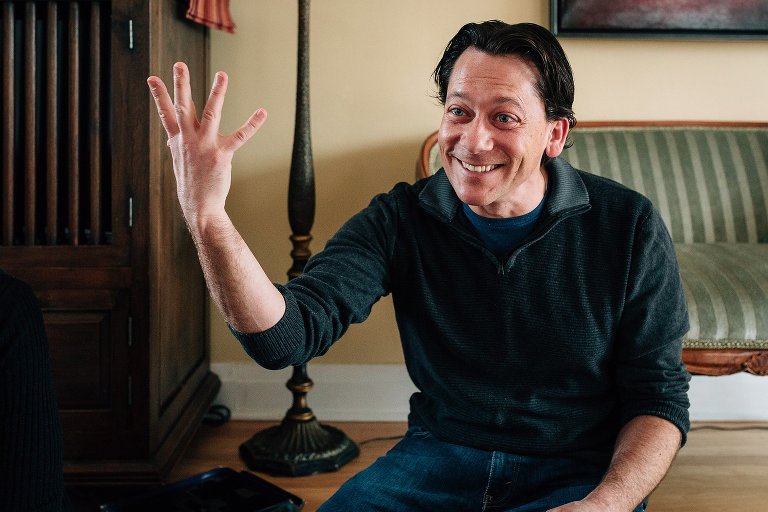 Dad reacts to card game