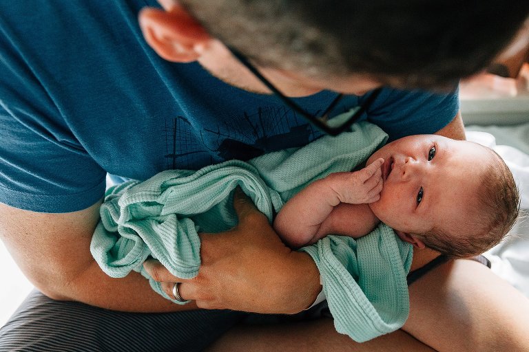 Alert newborn in the hospital 