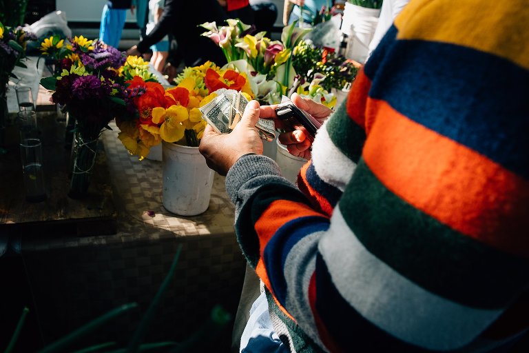 Patron pays for summer bouquet 