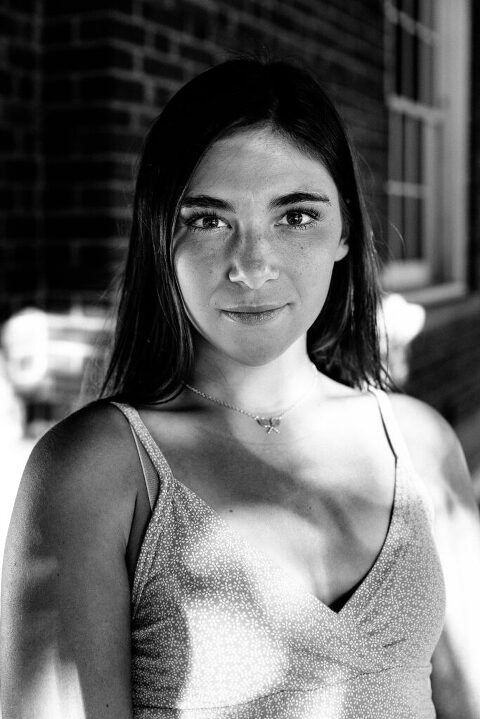 black and white. high school senior pictures, portrait of girl looking at the camera