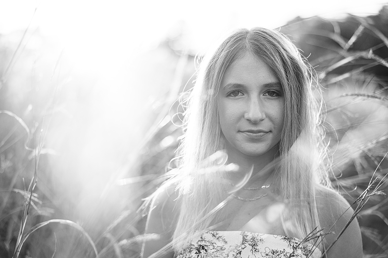 natural light senior pictures 